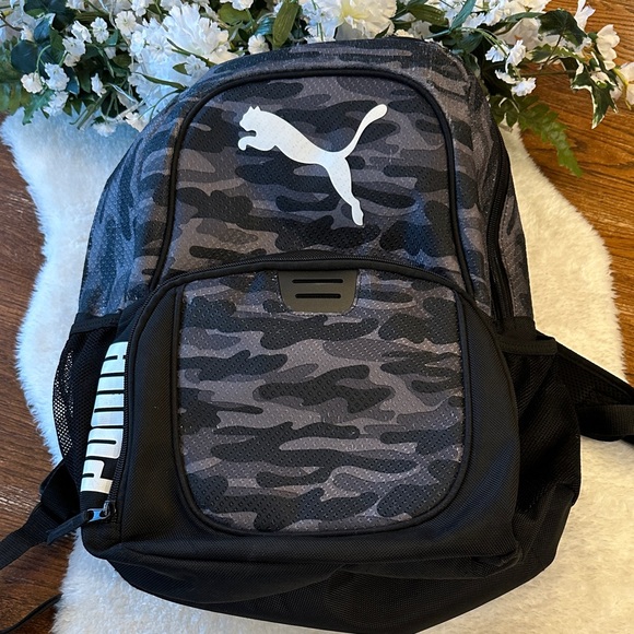 Puma backpack - Picture 1 of 8